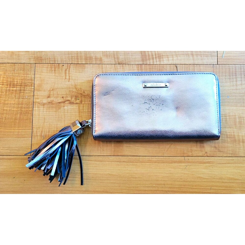 Stella & Dot Women’s Metallic Silver Zip-Around Wallet w/ Tassel